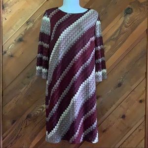 Studio one New York 3/4 sleeve shift dress